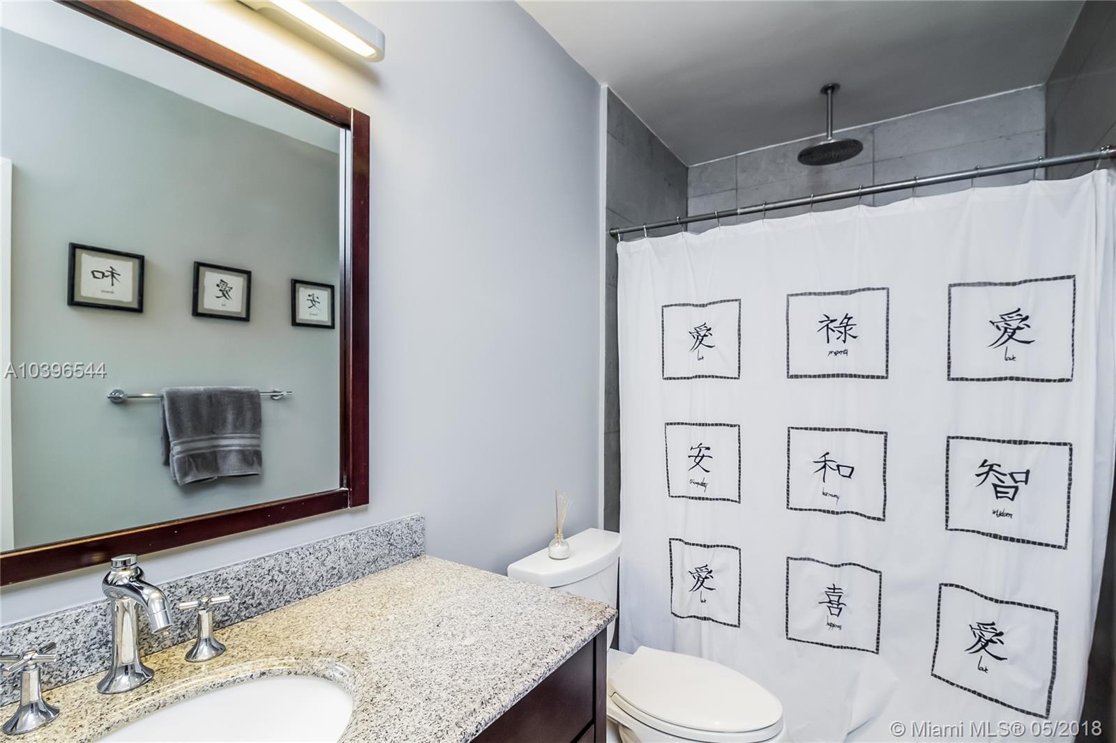 CRYSTAL HEIGHTS - Residential