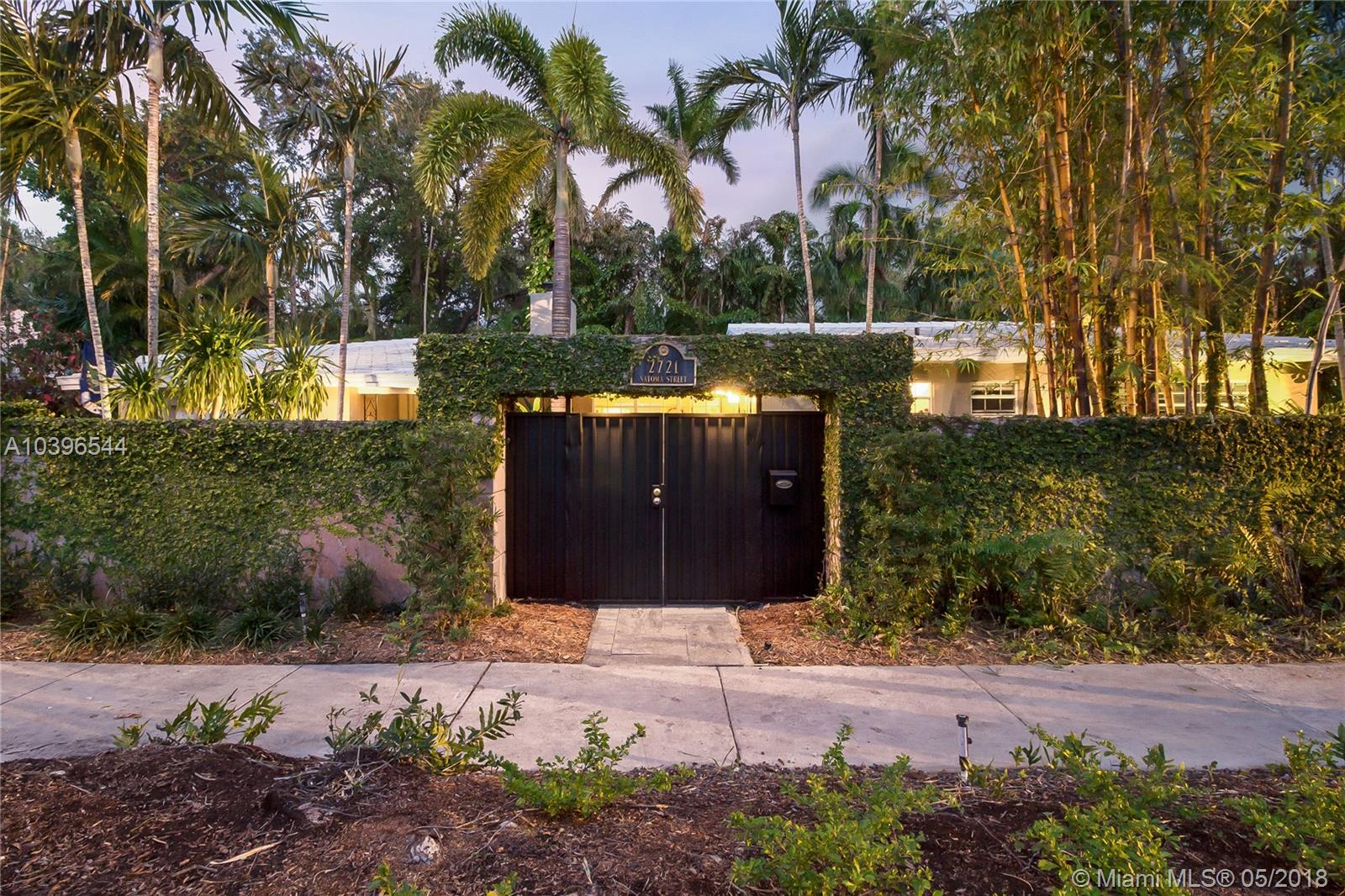 CRYSTAL HEIGHTS - Residential