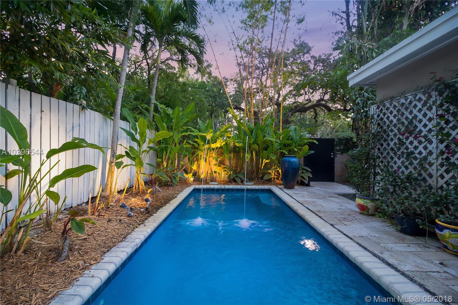 CRYSTAL HEIGHTS - Residential