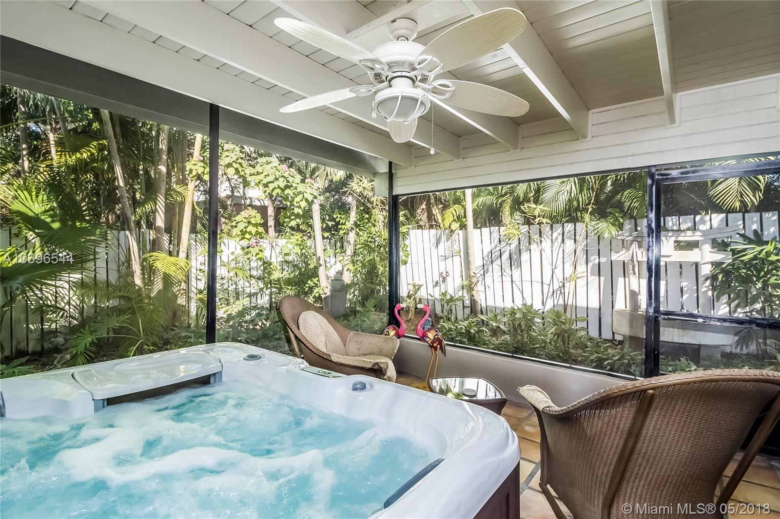 CRYSTAL HEIGHTS - Residential