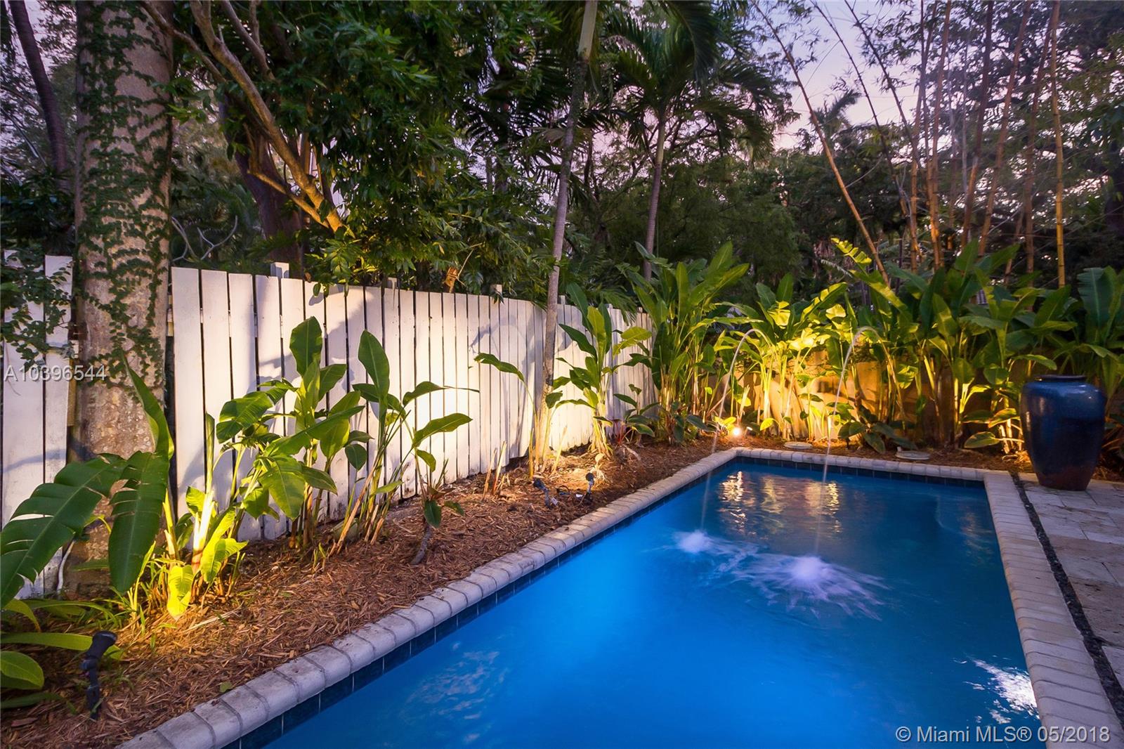 CRYSTAL HEIGHTS - Residential