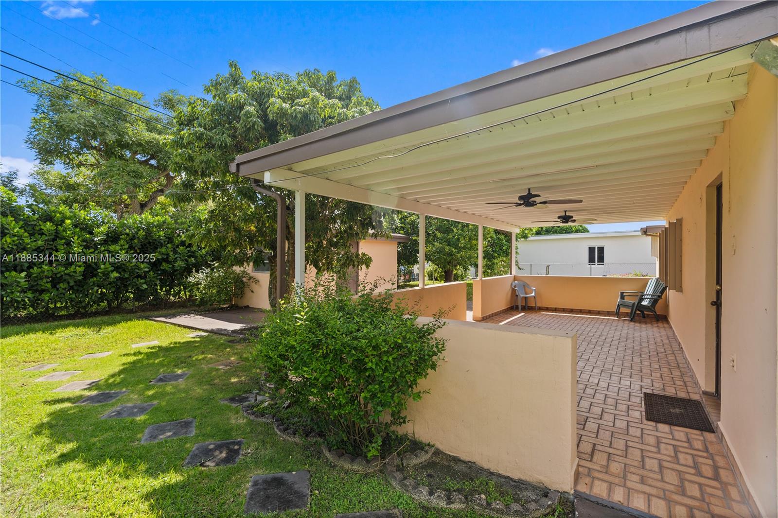 MACSON HEIGHTS - Residential