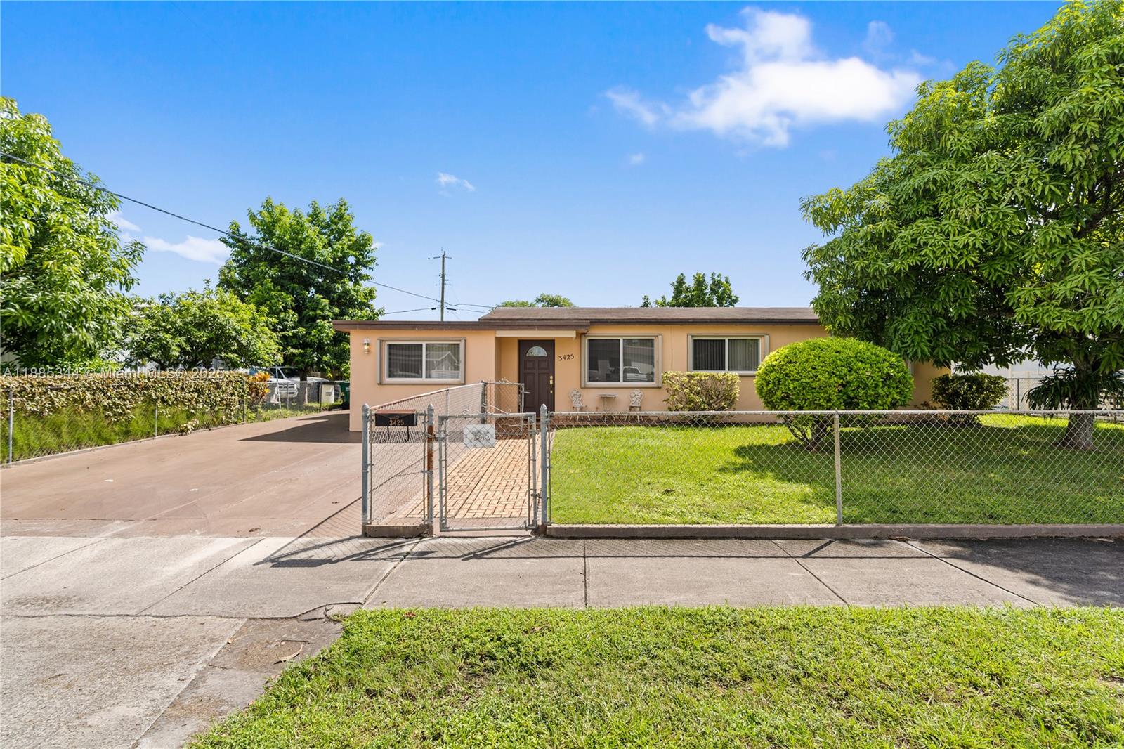 MACSON HEIGHTS - Residential