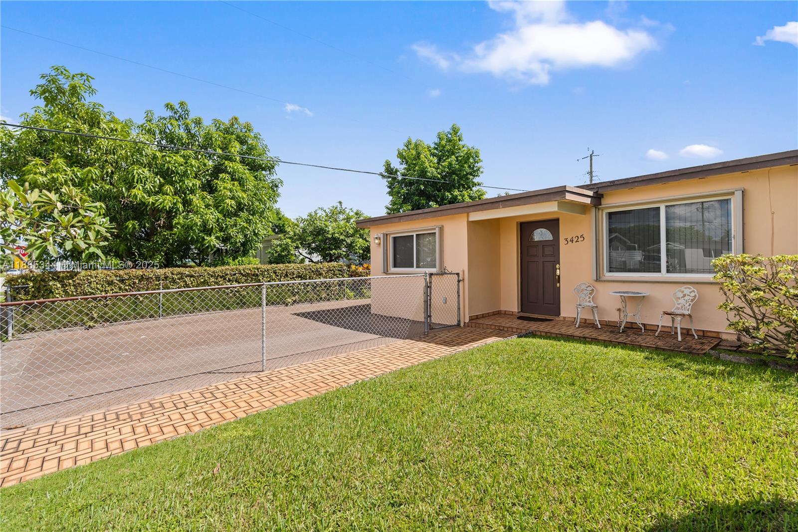 MACSON HEIGHTS - Residential