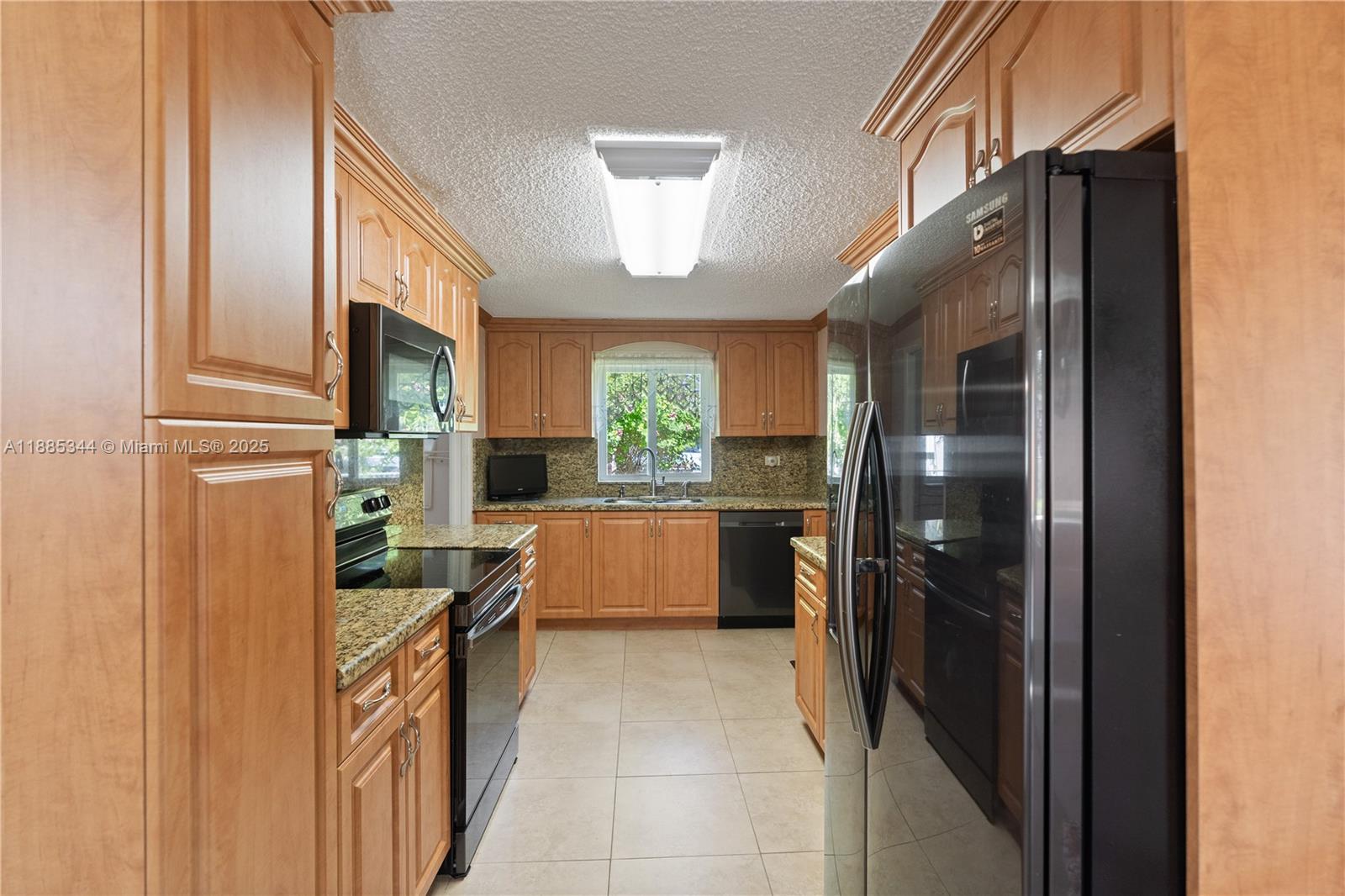 MACSON HEIGHTS - Residential