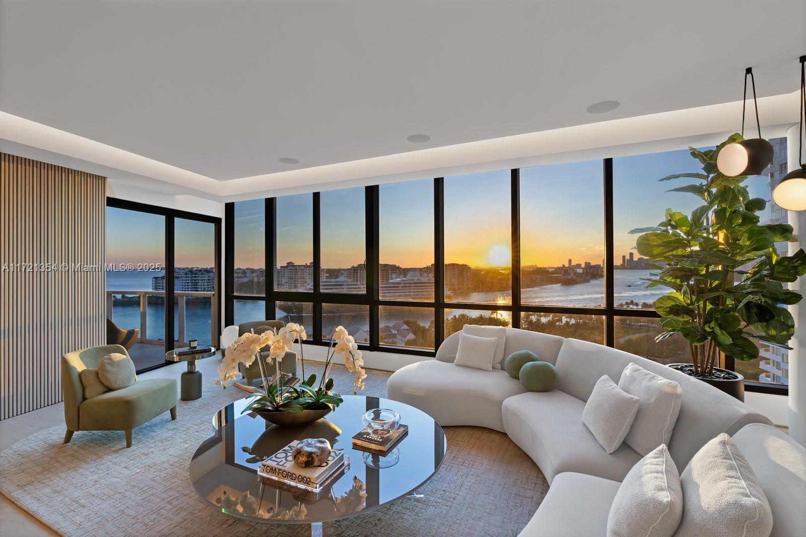 100 S Pointe Dr 1201/1202, Miami Beach, Miami-Dade County, Florida - 4 Bedrooms  
5 Bathrooms - 