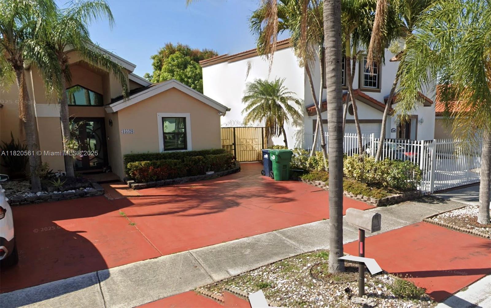 Rental Property at 15520 Sw 137th Ct 1, Miami, Broward County, Florida - Bedrooms: 1 
Bathrooms: 1  - $1,400 MO.