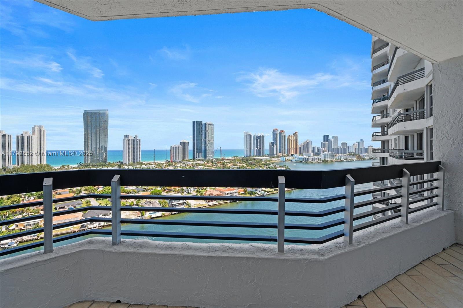 MYSTIC POINTE CONDO NO TH - Residential