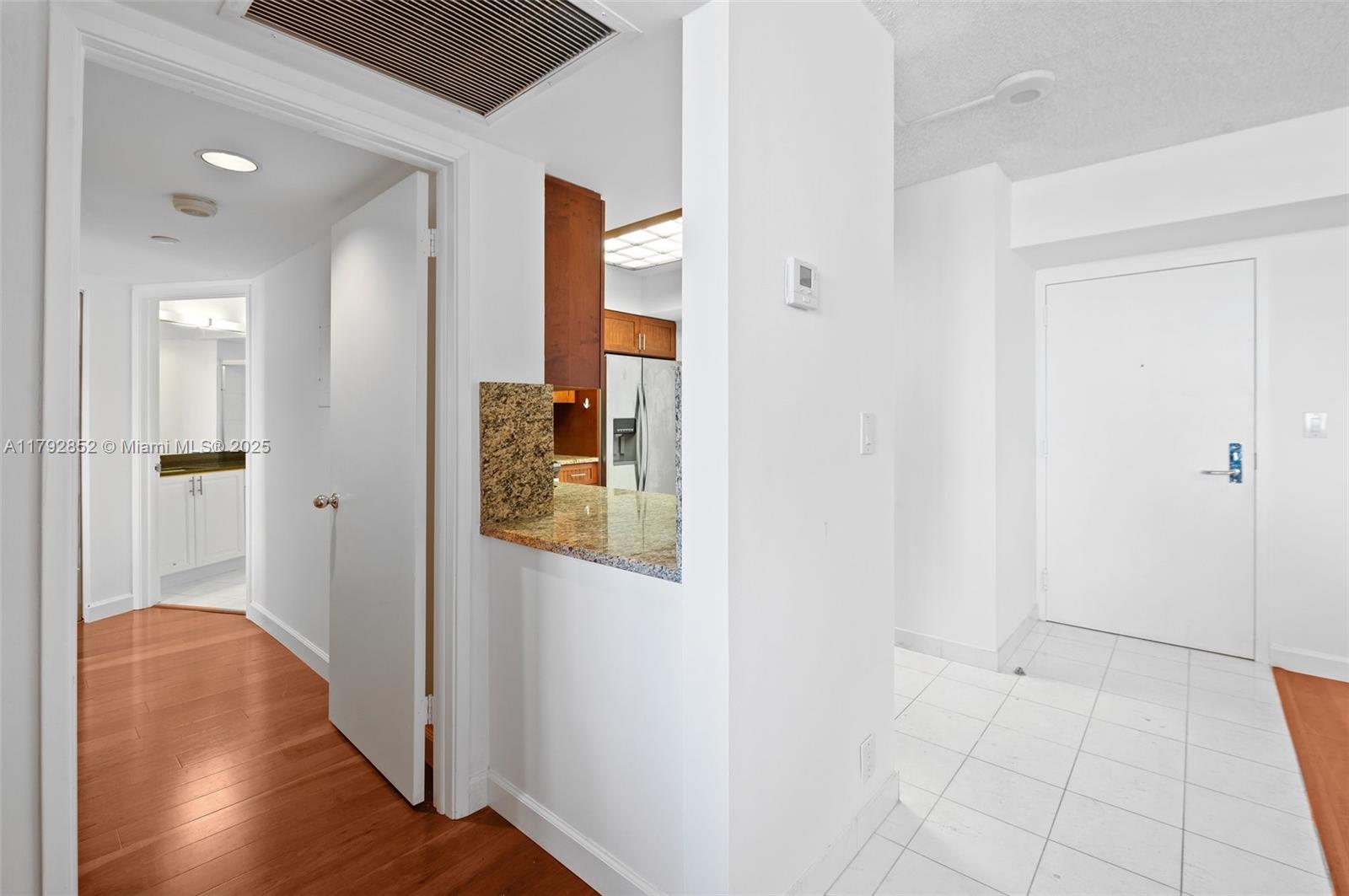 MYSTIC POINTE CONDO NO TH - Residential