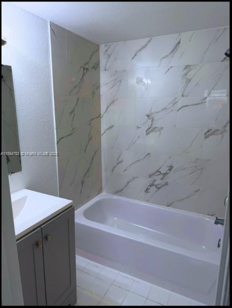 SUNSET PALM VILLAS CONDO - Residential Lease