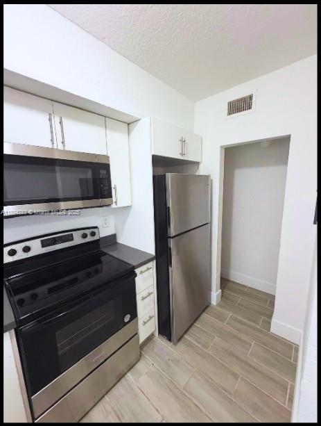 SUNSET PALM VILLAS CONDO - Residential Lease