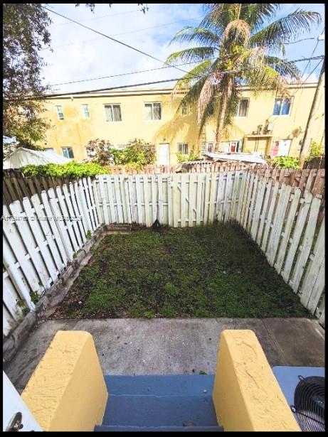 SUNSET PALM VILLAS CONDO - Residential Lease