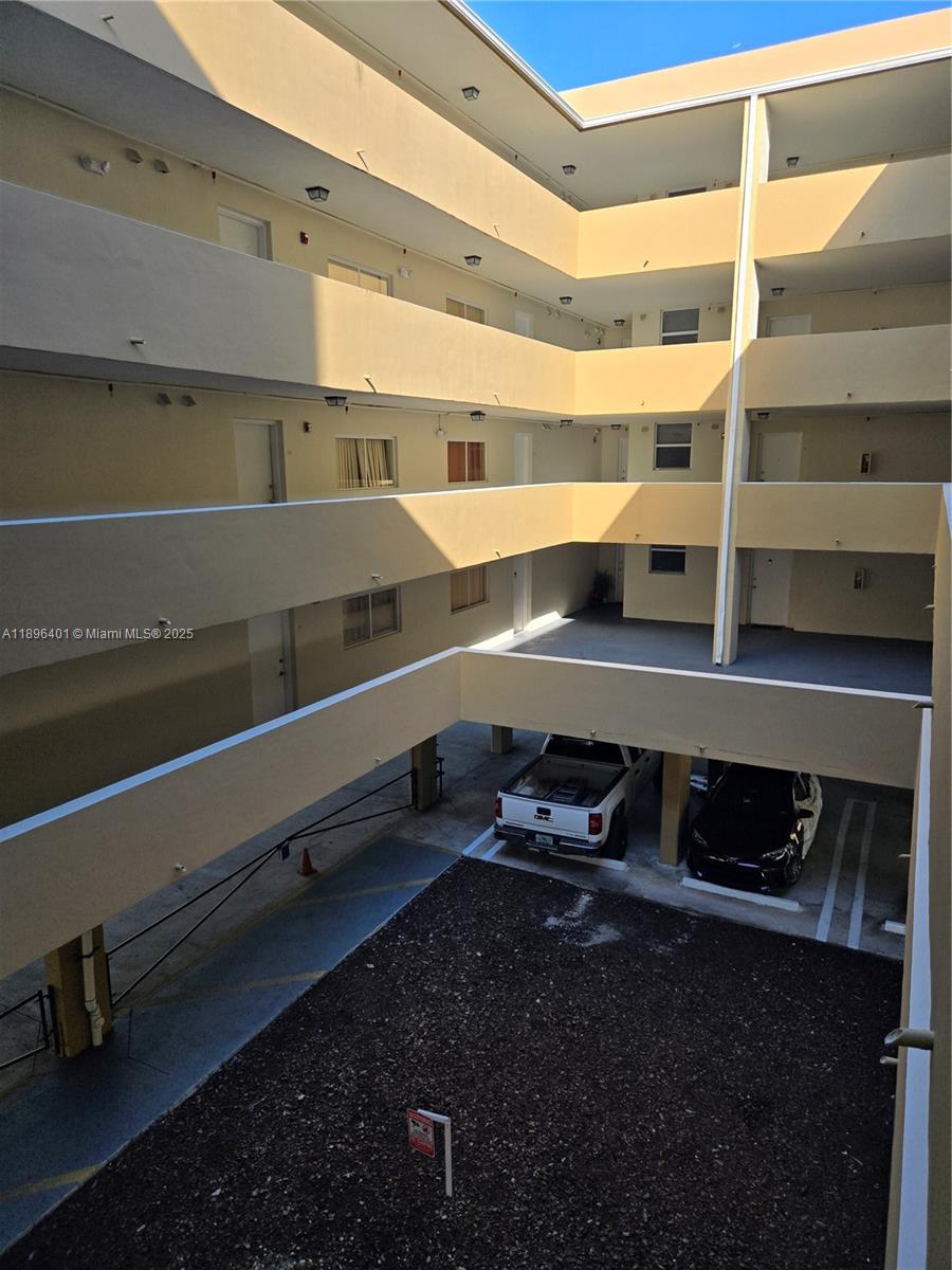 GROVELAND CONDO - Residential Lease