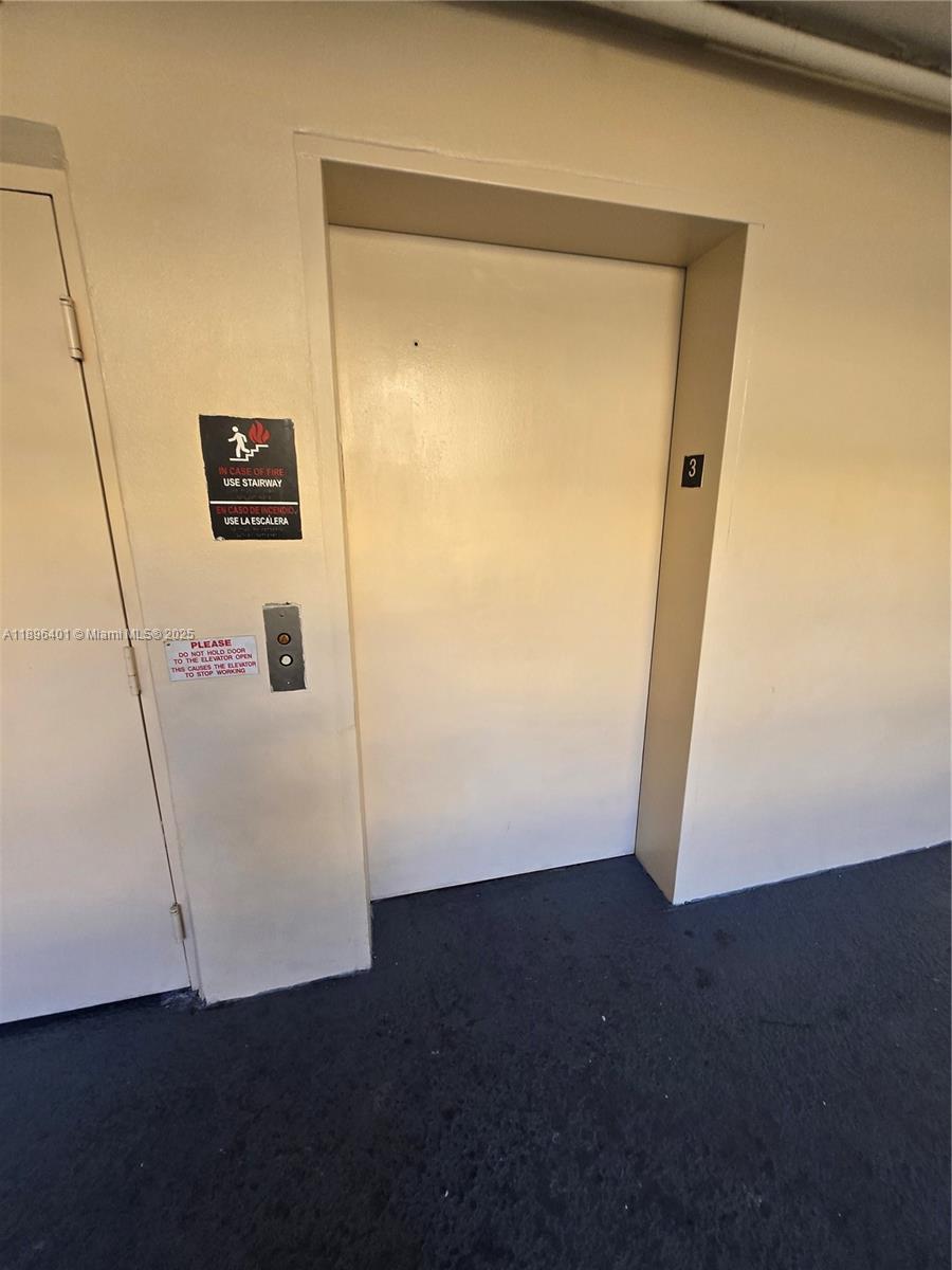 GROVELAND CONDO - Residential Lease