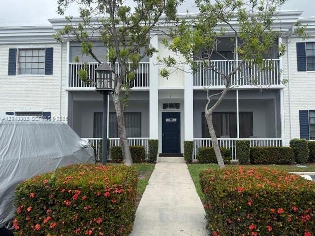 Photo of 170 Cypress Club Dr #733, Pompano Beach, FL 33060 (MLS # A12013882)