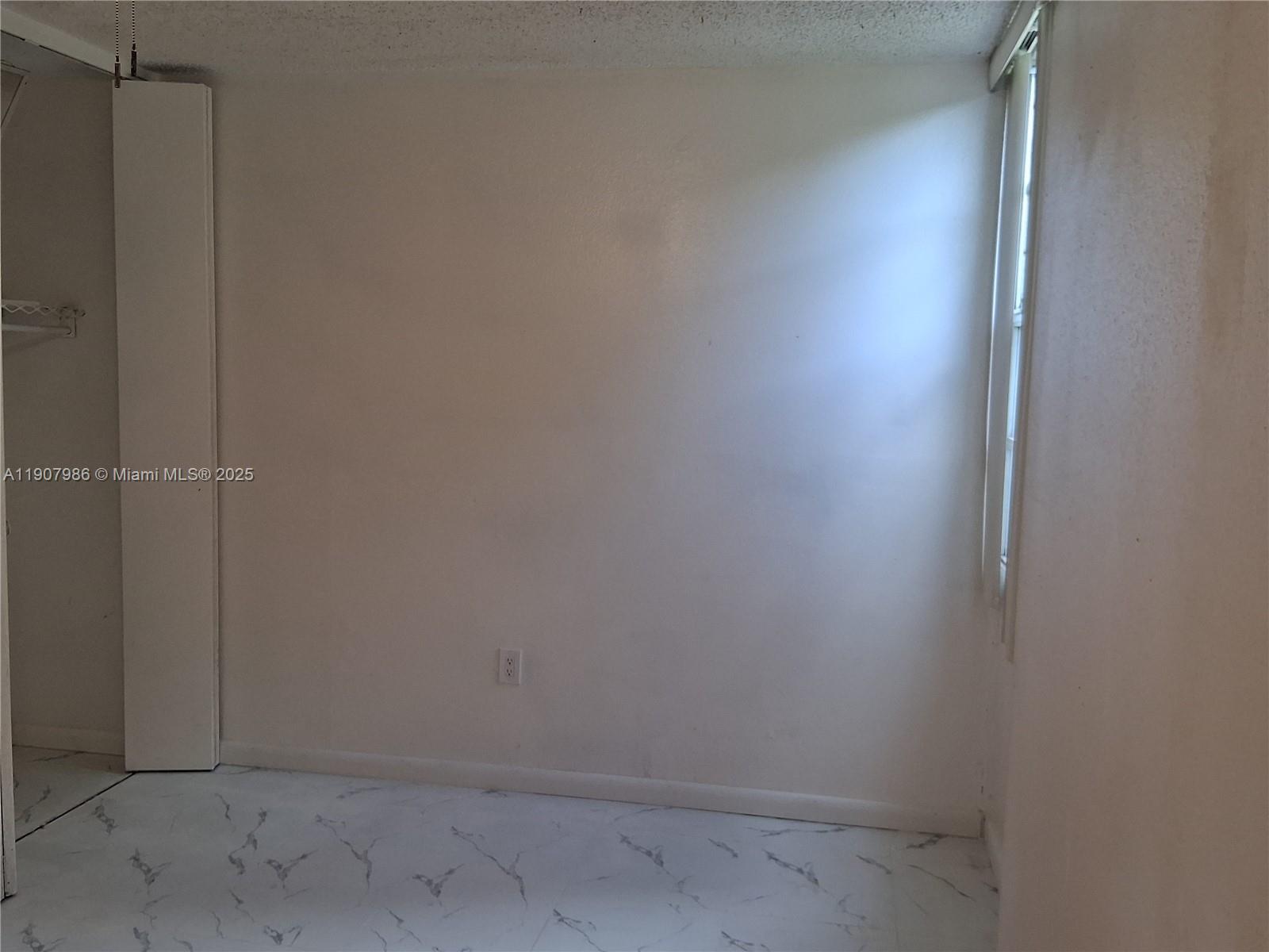 LEE PARK CONDO - Residential