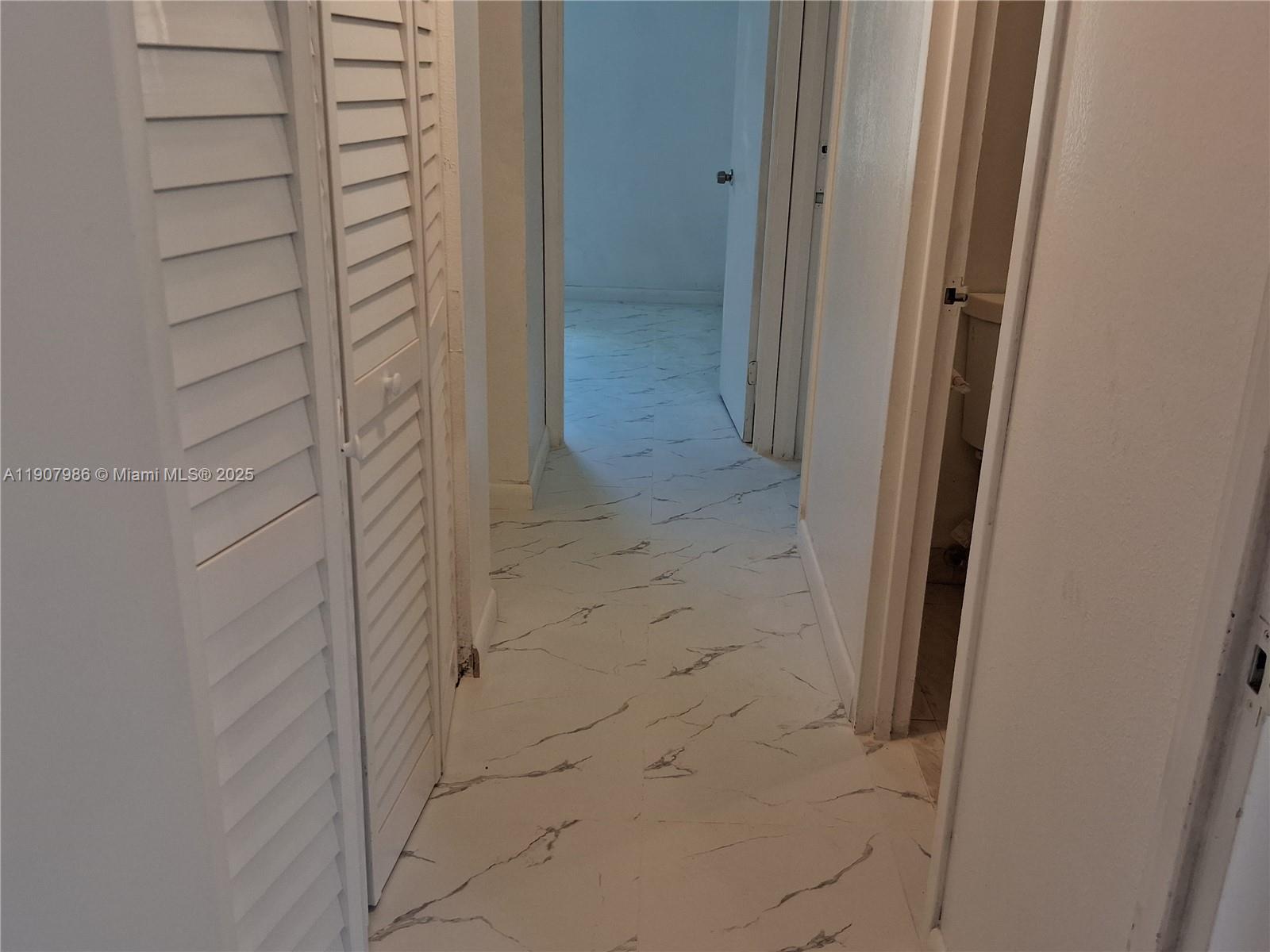 LEE PARK CONDO - Residential