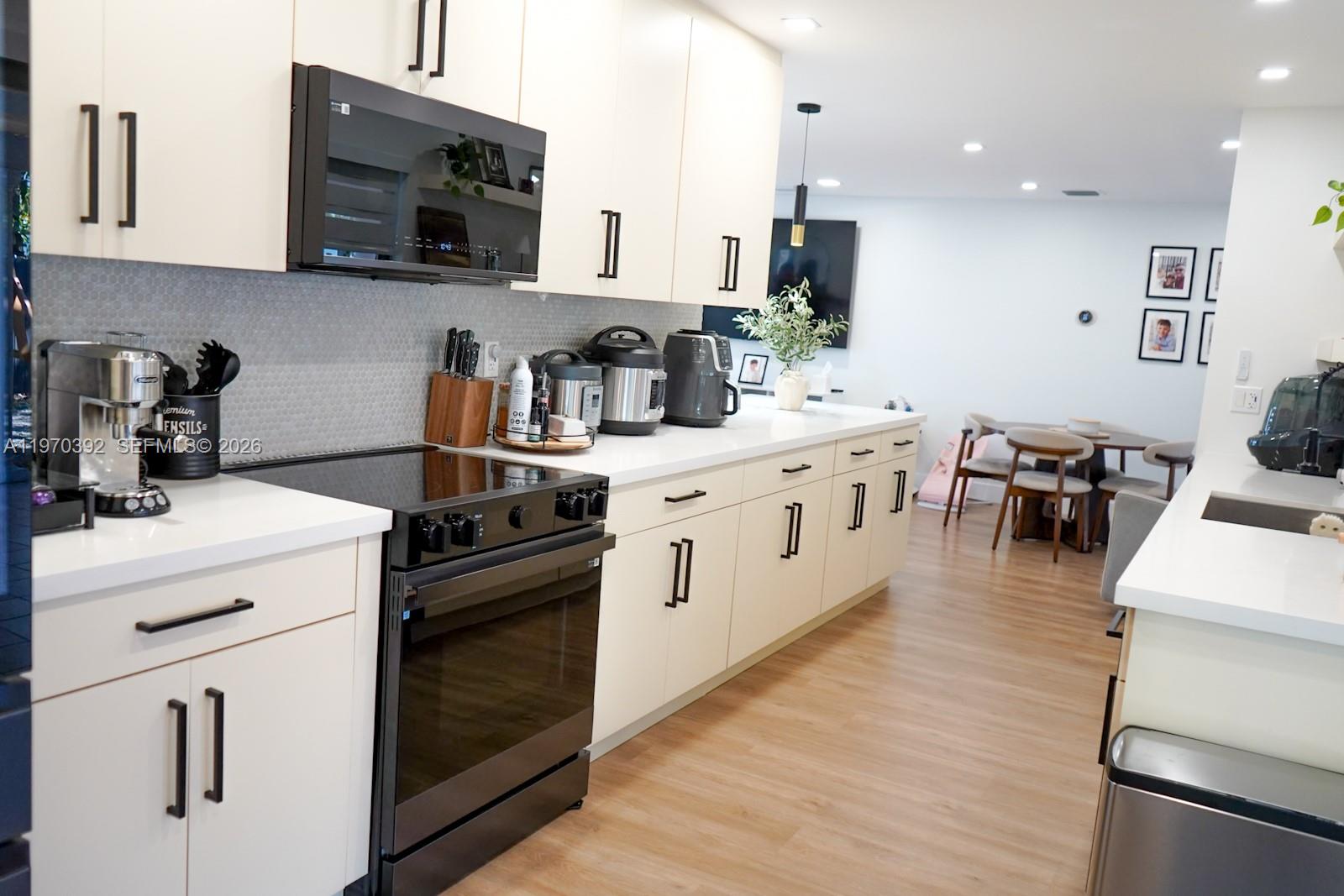 SAN SEBASTIAN UNIT 3 - Residential