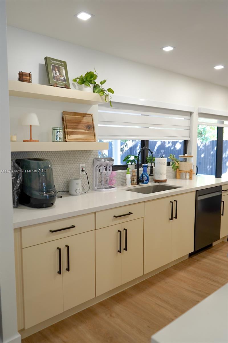 SAN SEBASTIAN UNIT 3 - Residential