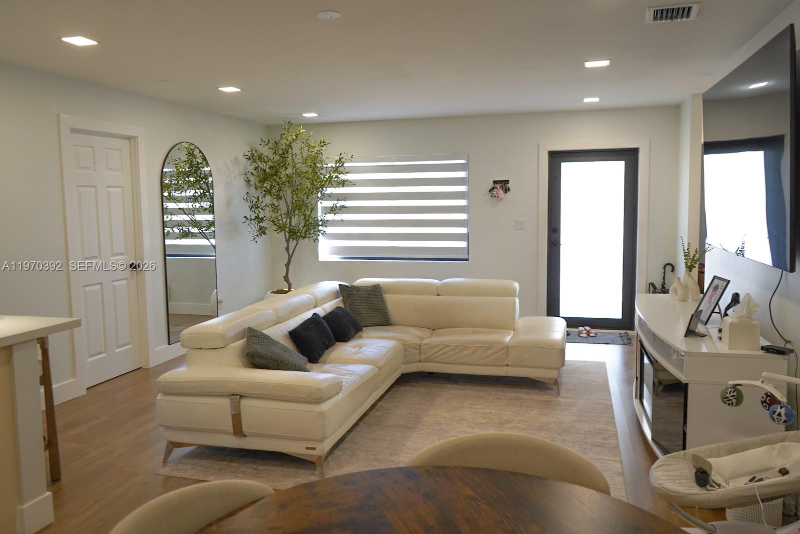 SAN SEBASTIAN UNIT 3 - Residential