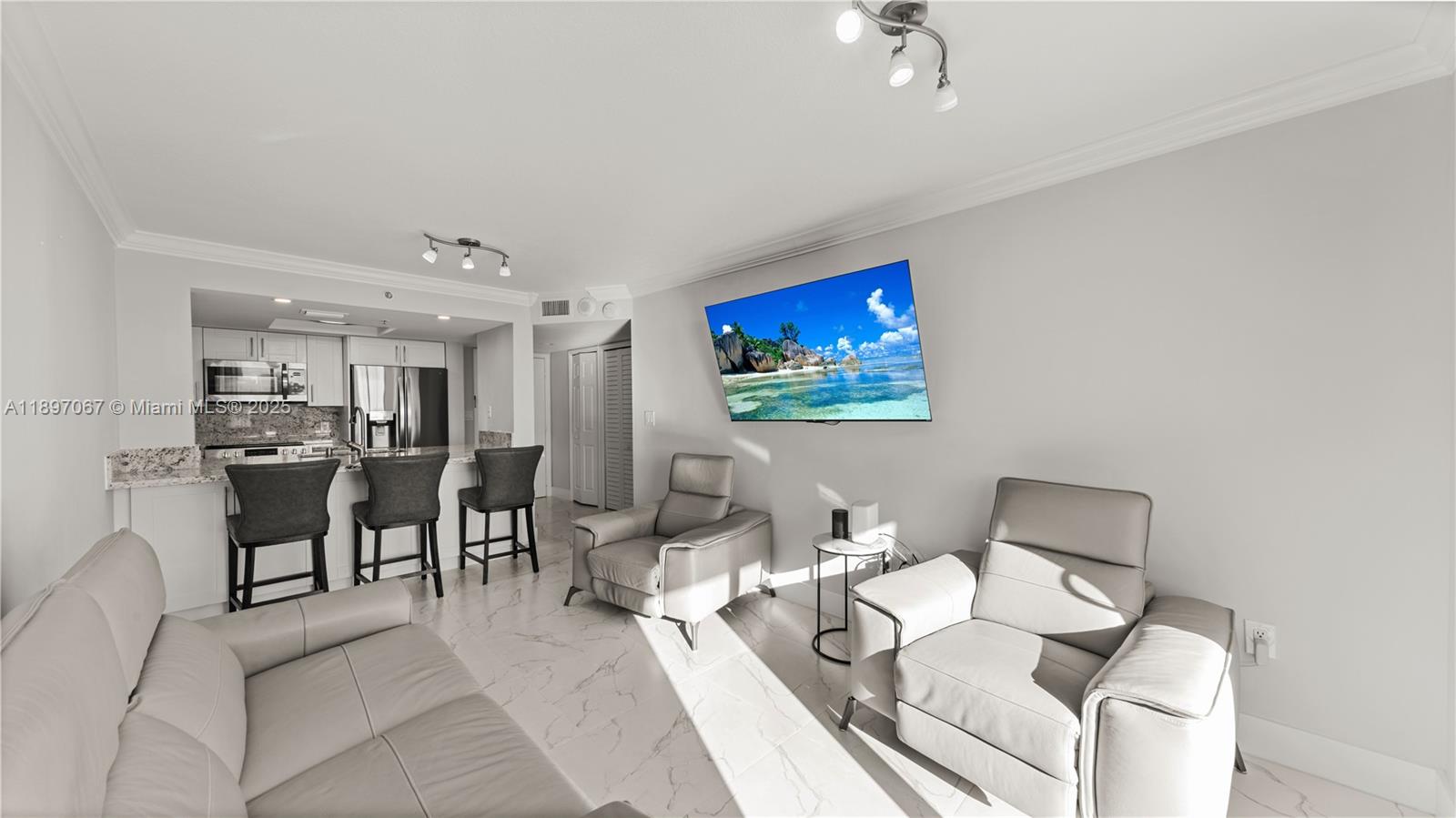 CORAL POINTE CONDO - Residential