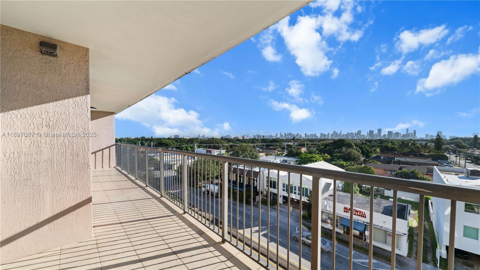 CORAL POINTE CONDO - Residential