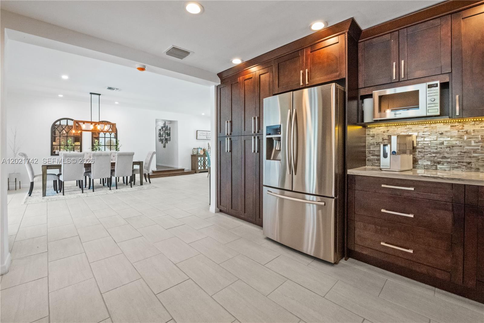 PELHAM ESTATES - Residential
