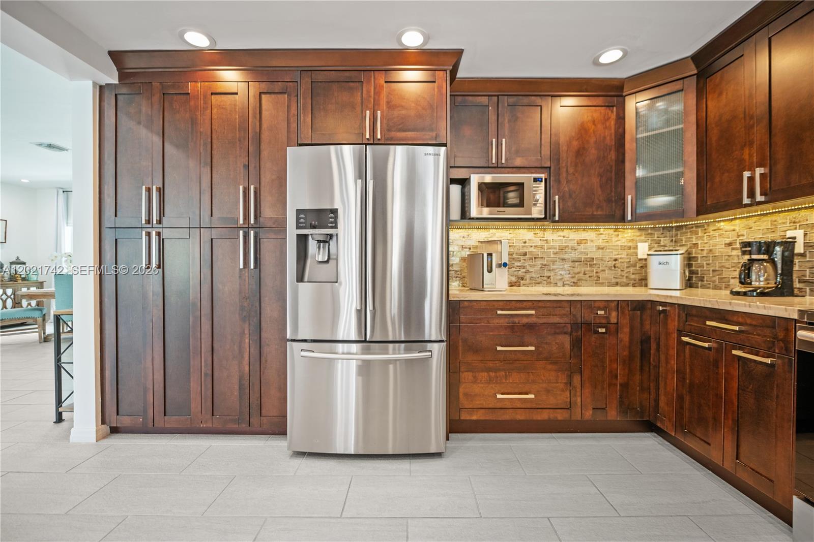 PELHAM ESTATES - Residential
