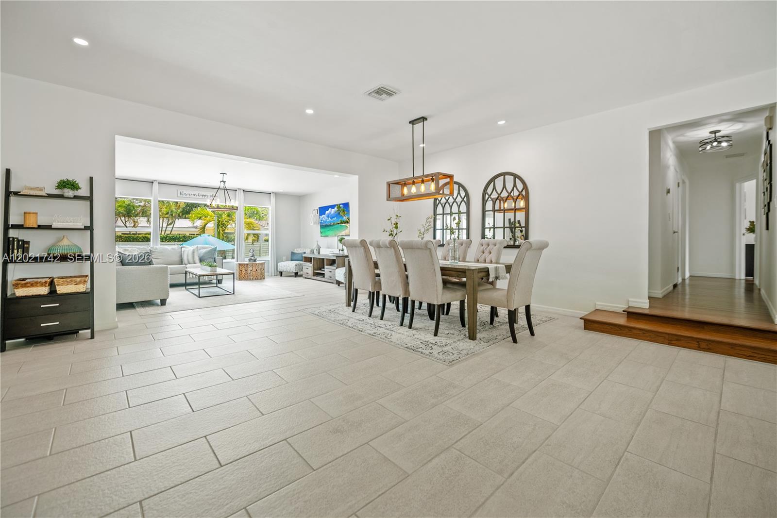 PELHAM ESTATES - Residential