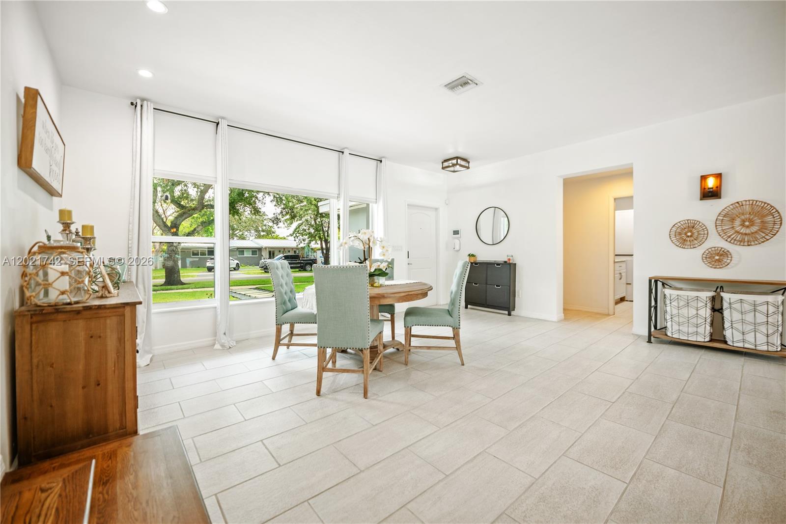PELHAM ESTATES - Residential
