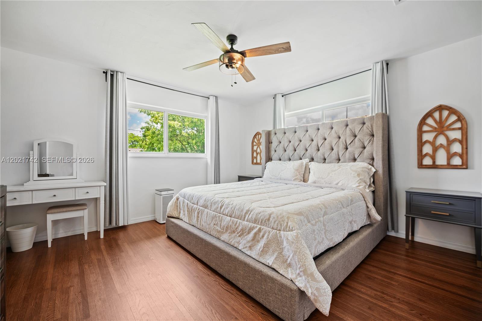 PELHAM ESTATES - Residential