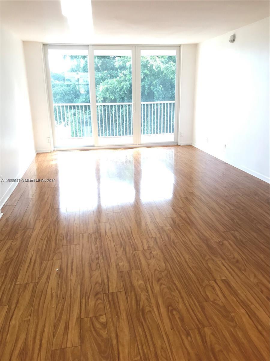 CORONADO AT JACARANDA PHA - Residential