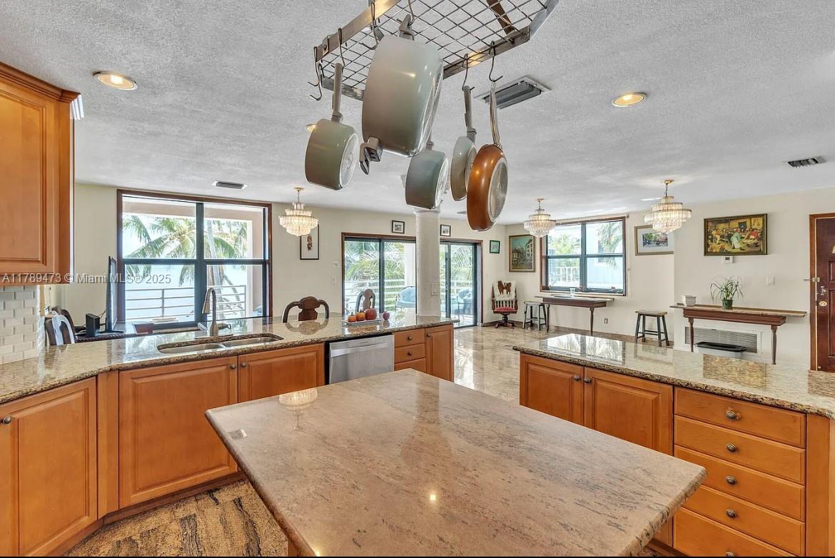 LONG KEY OCEAN BAY COLONY - Residential