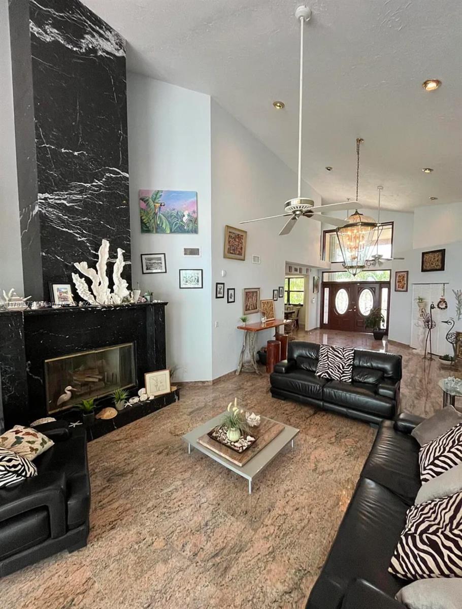 LONG KEY OCEAN BAY COLONY - Residential