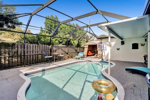 Tiny photo for 7221 Fairway Blvd, Miramar, FL 33023 (MLS # A12077383)