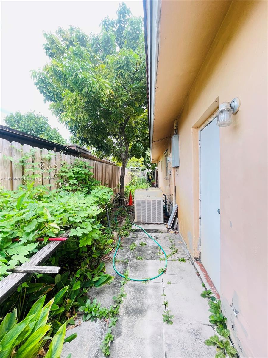 SUNFLOWER FIRST ADD - Residential