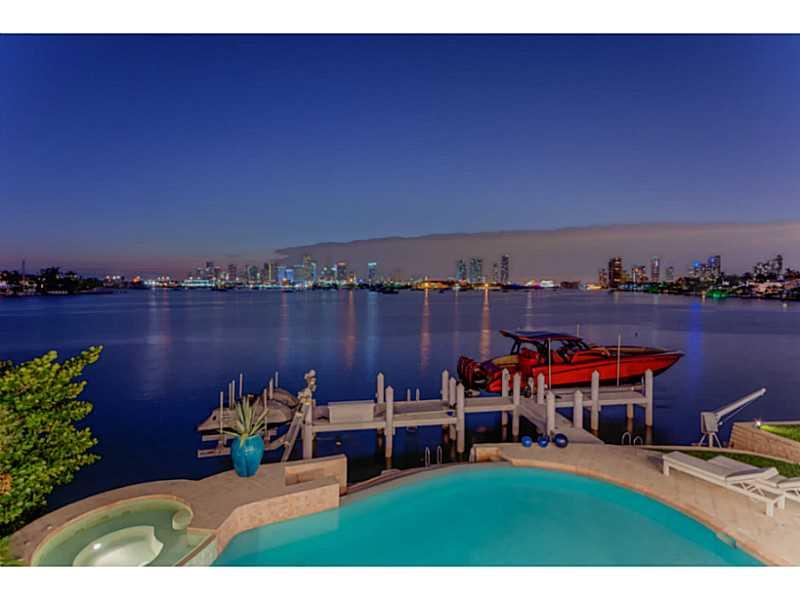 SAN MARINO ISLAND - Residential