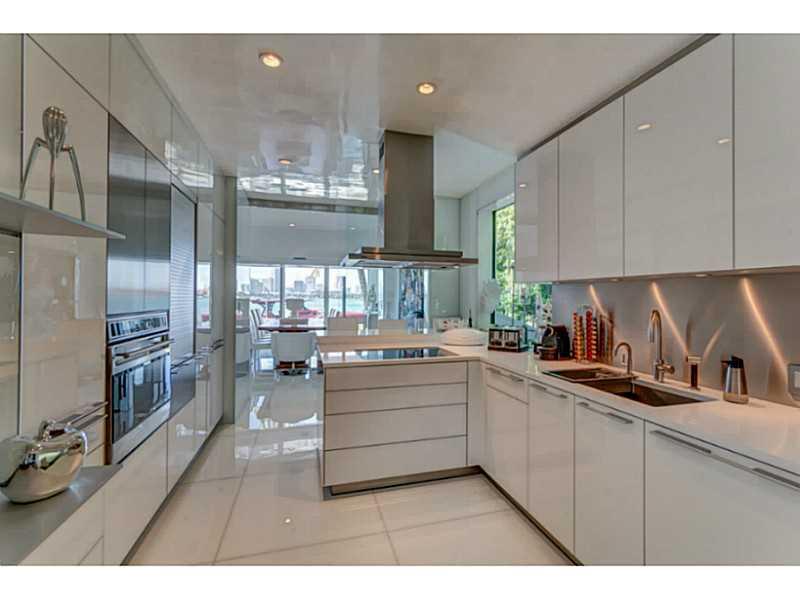 SAN MARINO ISLAND - Residential