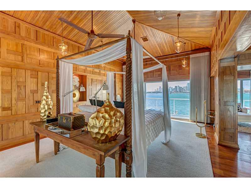 SAN MARINO ISLAND - Residential