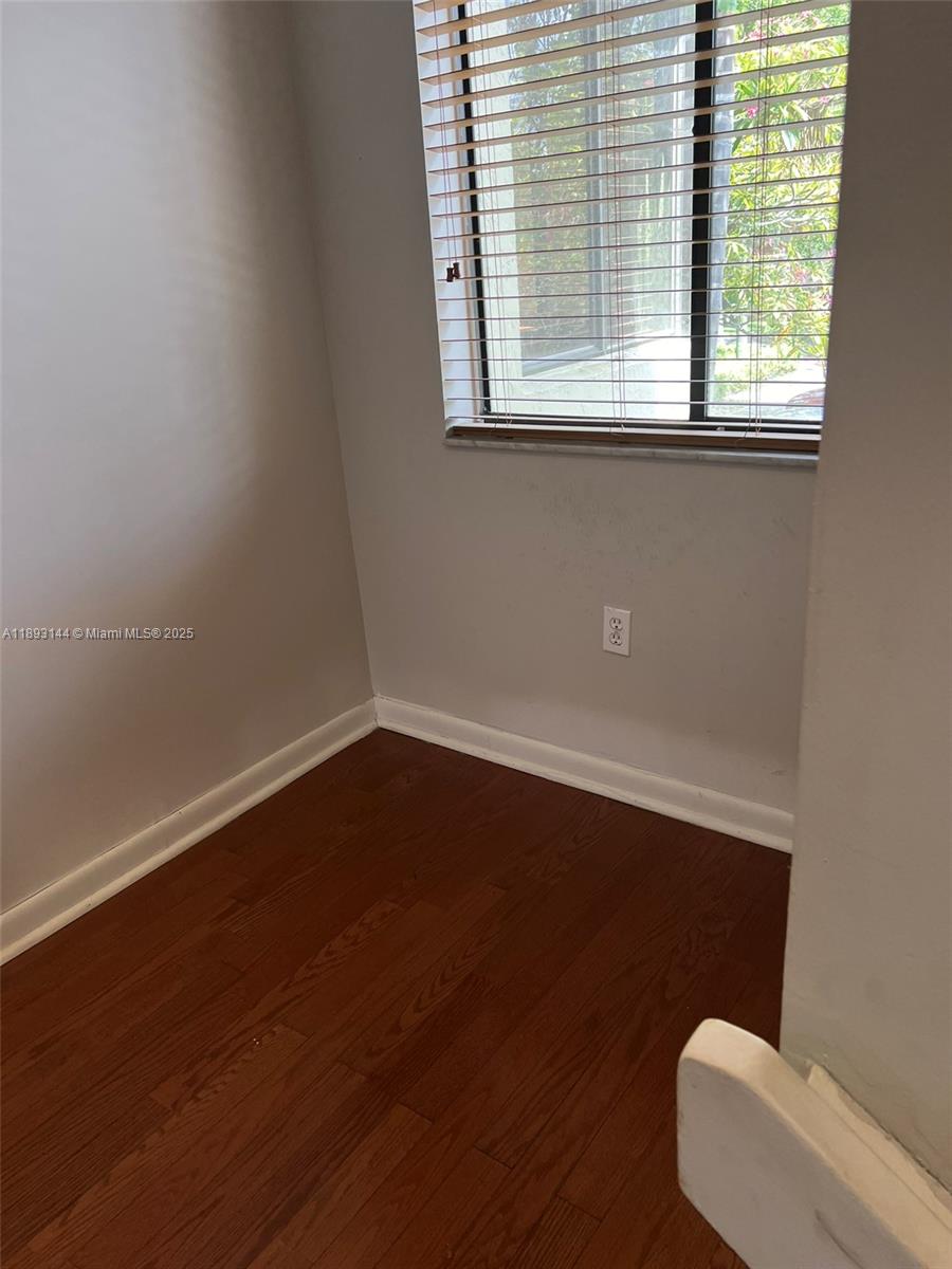 ESPRIT CONDO - Residential