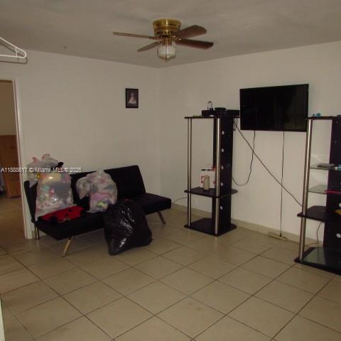 LAKESHORE CONDO #2 - Residential