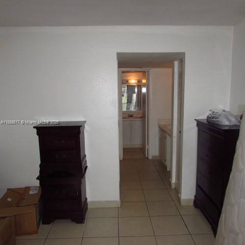 LAKESHORE CONDO #2 - Residential