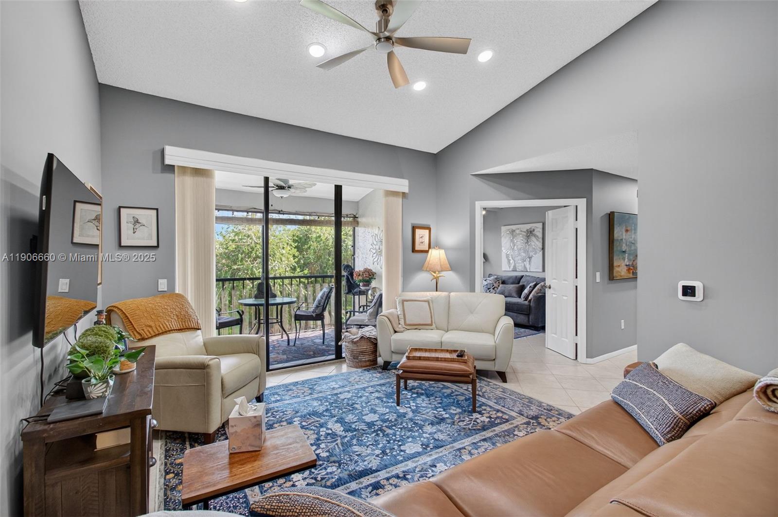 EXCELLENTE VILLAGE A,B,C, - Residential