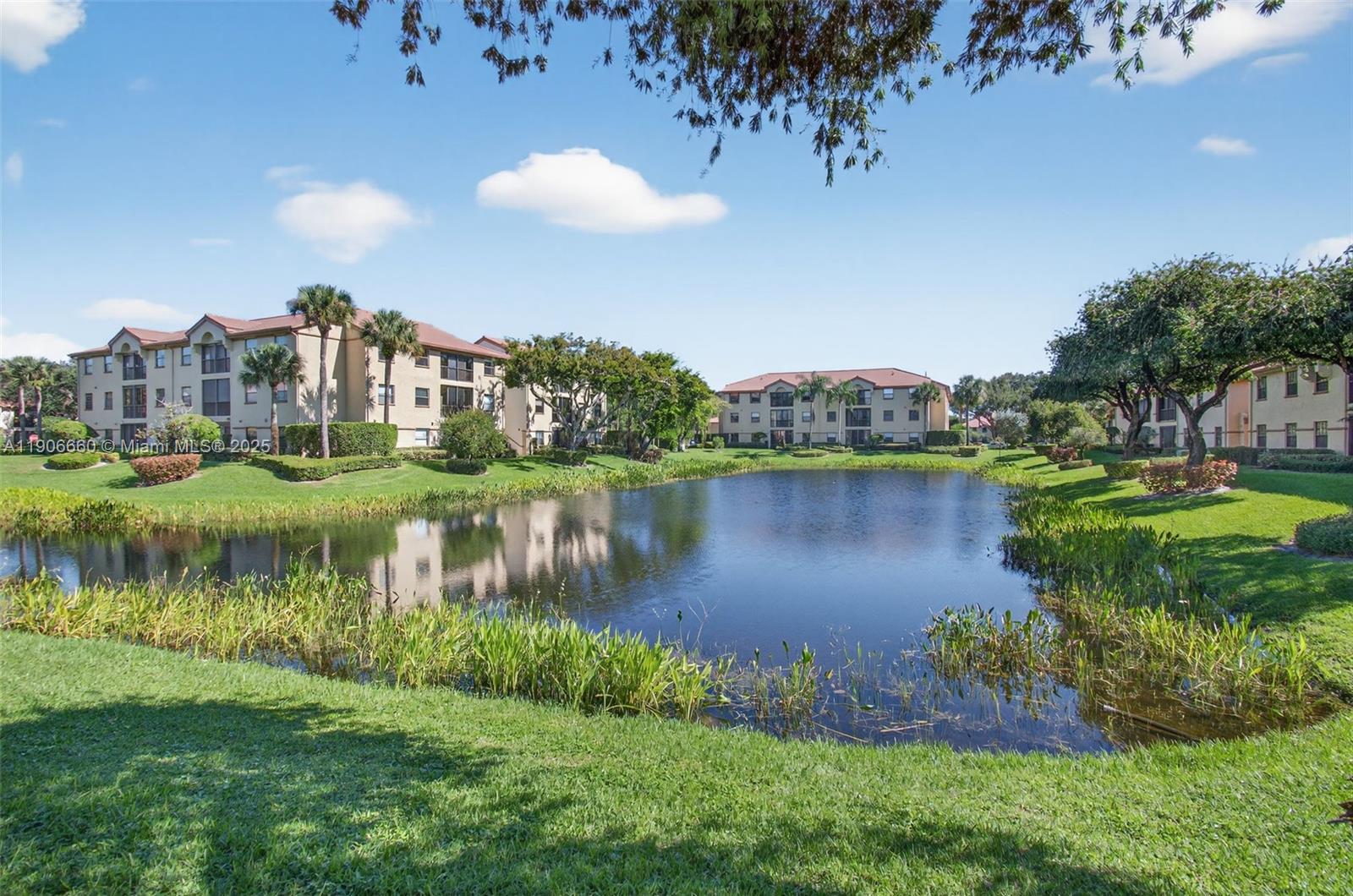 EXCELLENTE VILLAGE A,B,C, - Residential