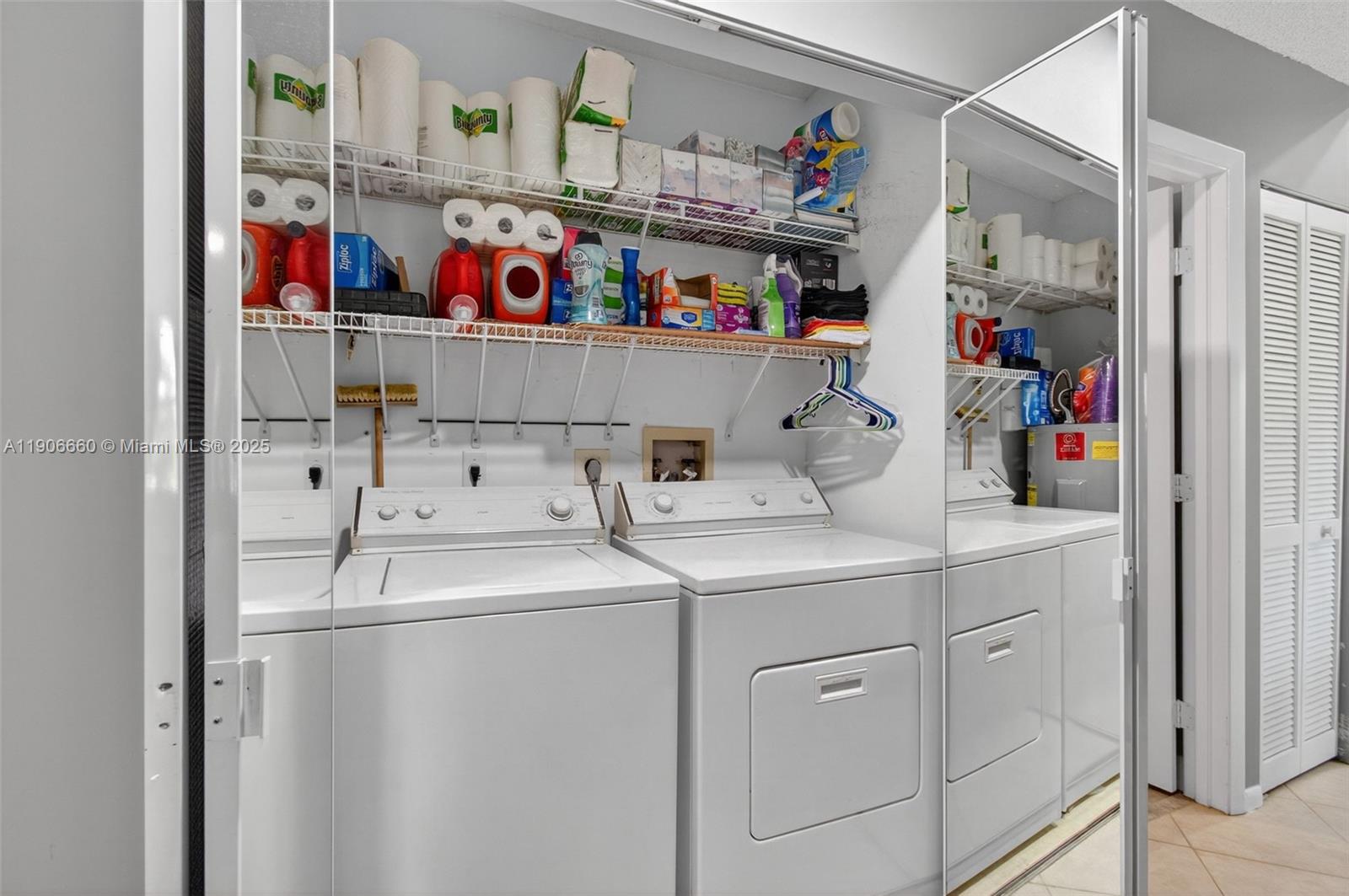 EXCELLENTE VILLAGE A,B,C, - Residential