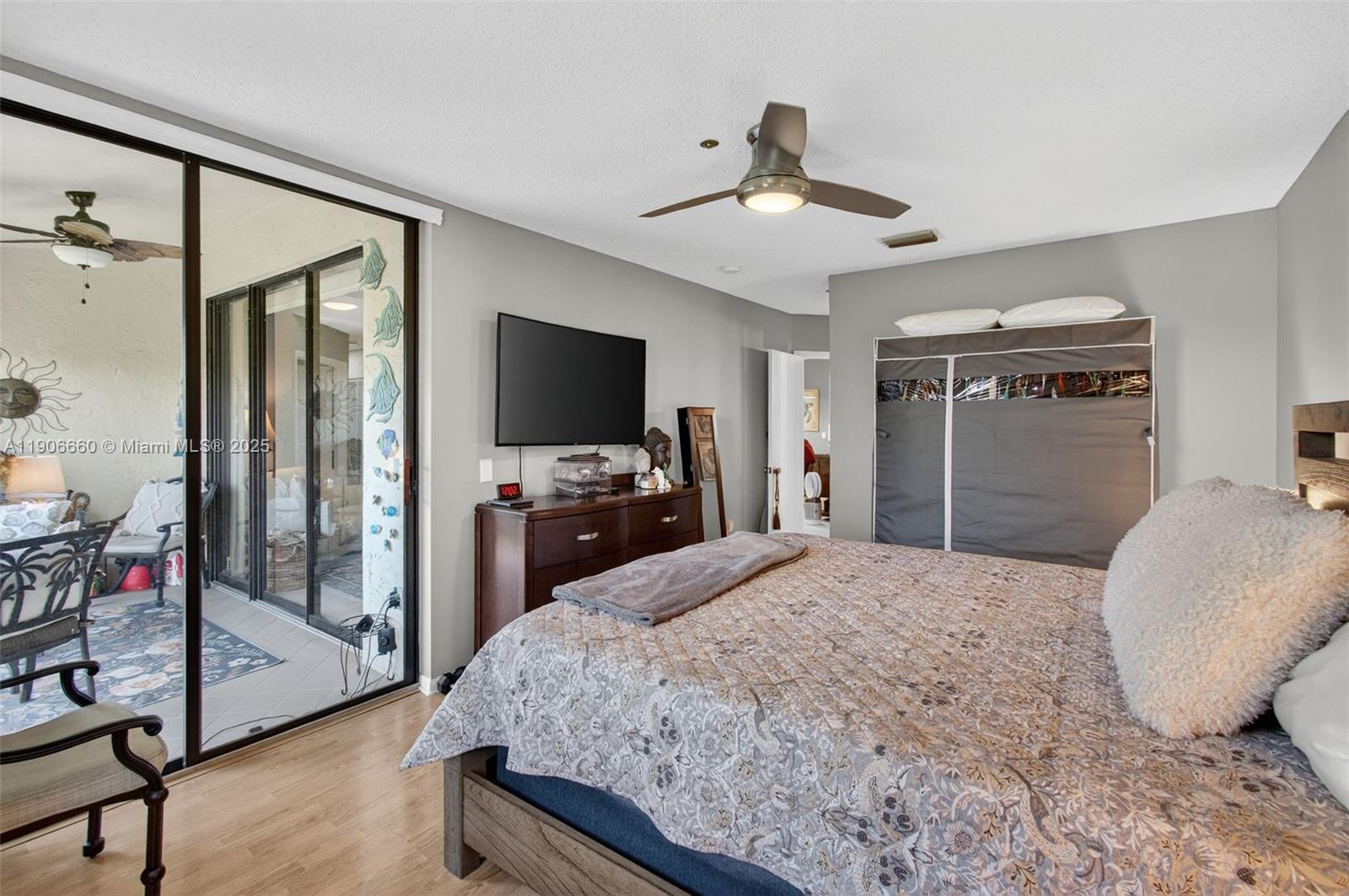 EXCELLENTE VILLAGE A,B,C, - Residential