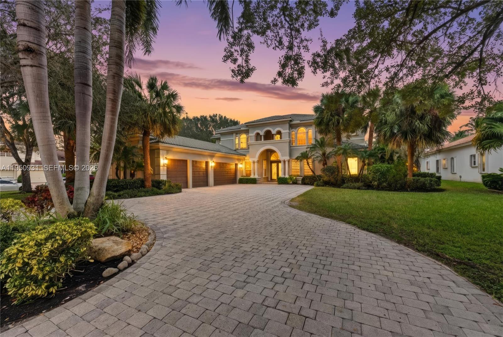 IN THE PINES - Residential