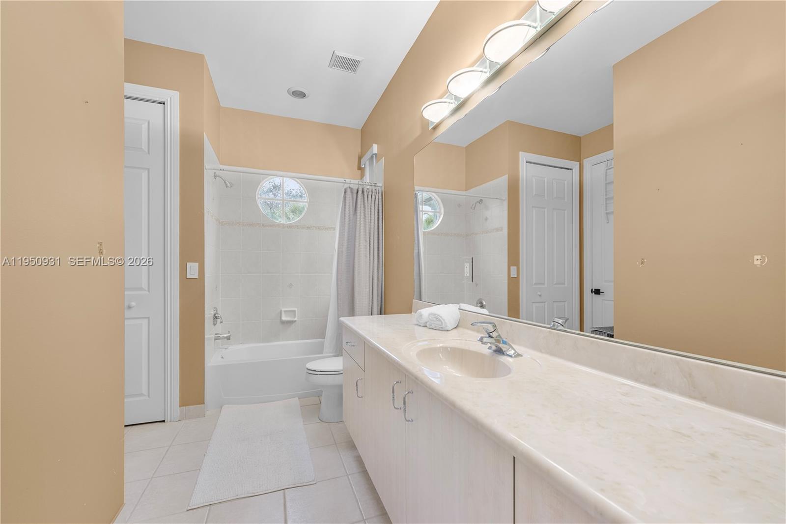 IN THE PINES - Residential