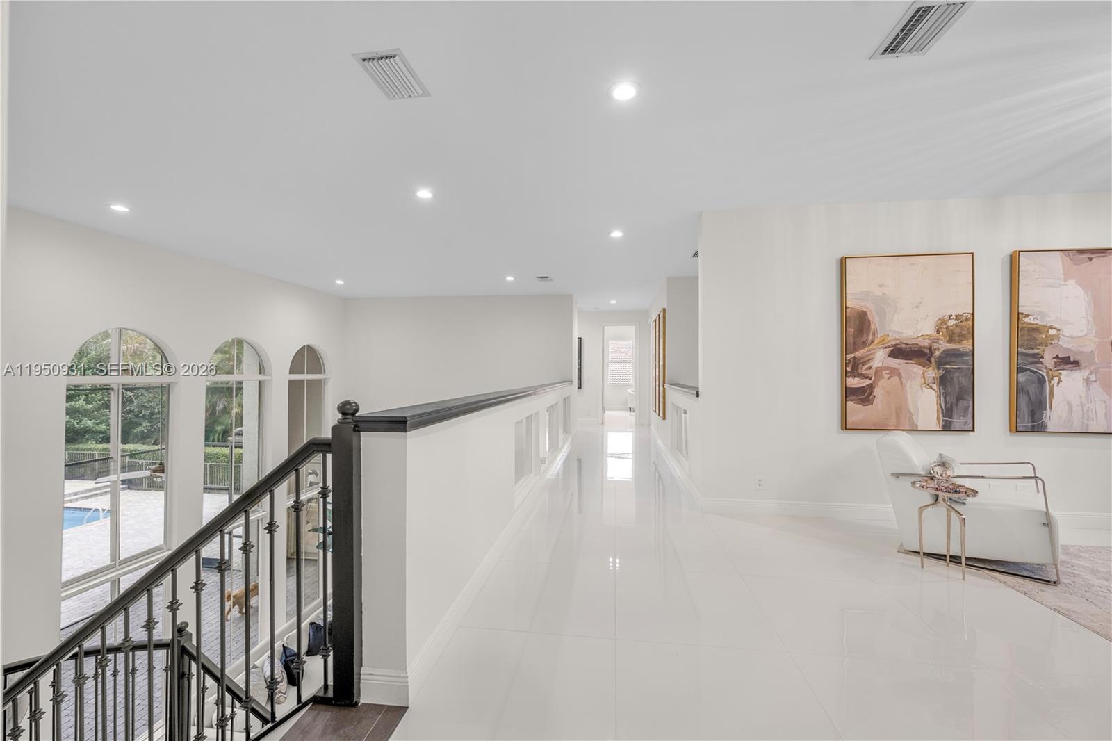 IN THE PINES - Residential