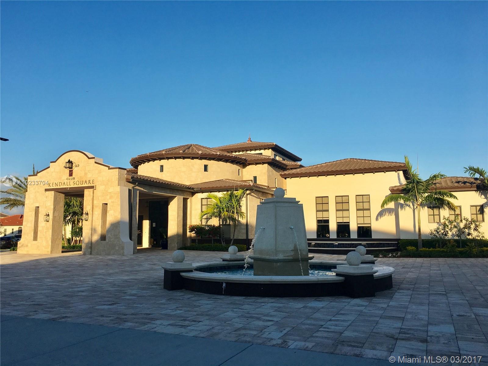 KENDALL COMMONS RESIDENTI - Residential Lease